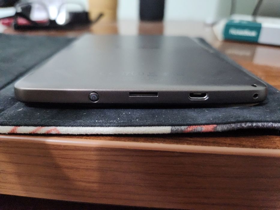 Продам чудесную читалку эл книг Pocketbook 630