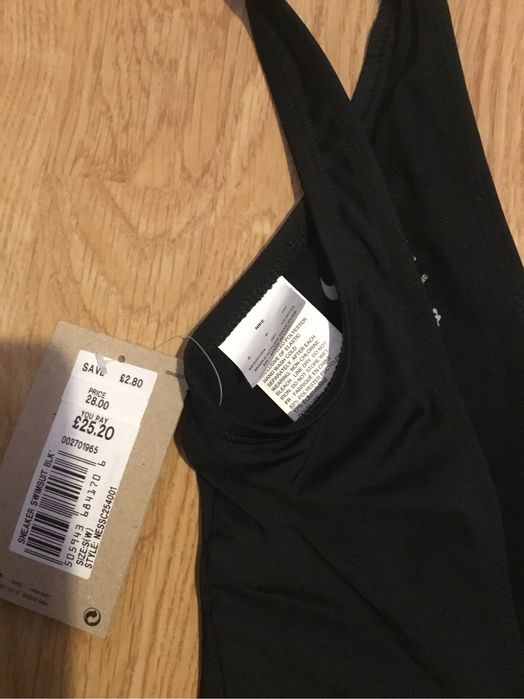 Нов цял бански костюм Nike XS