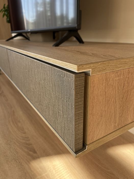 Mobila living culoare stejar