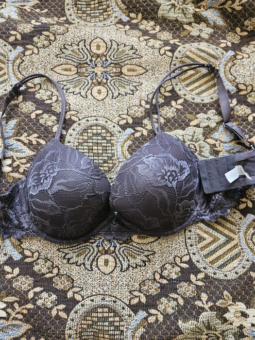 Красив сутиен от дантела на After Eden