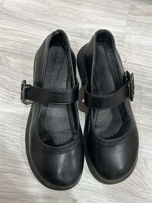 Продам туфли женские