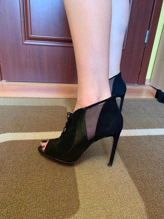 Botine/pantofi piele Zara