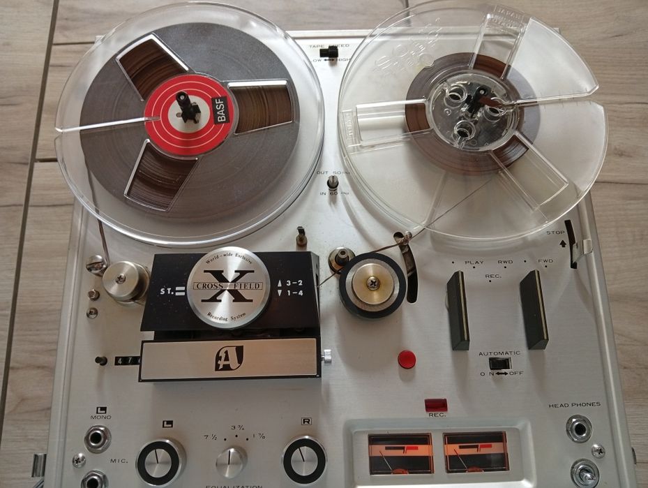 Akai 150 D Solid State magnetofon vintage