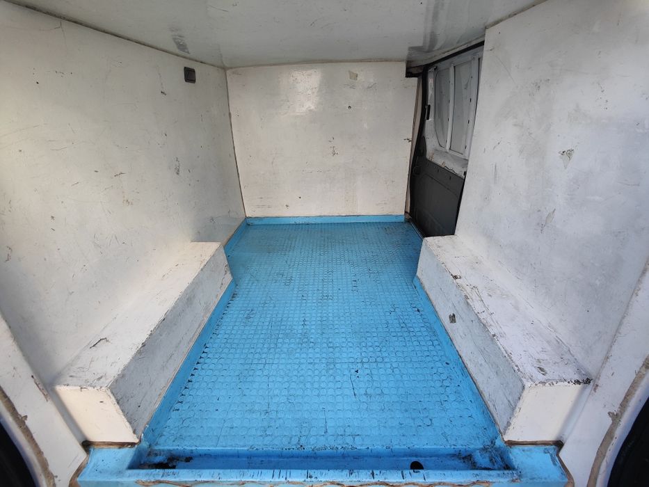 Renault Trafic 1.9 d, Izoterm izolată fara frigo frigorific