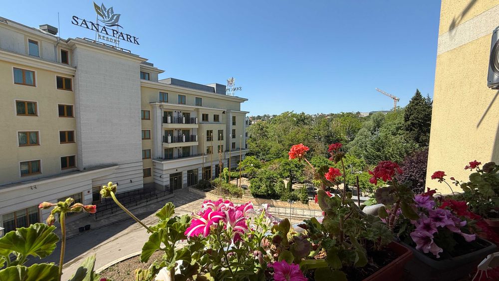 Продава се Тристаен апартамент в к.к. Св.Св. Константин и Елена - 100 кв.м за 2280 €/кв.м - Снимка #11