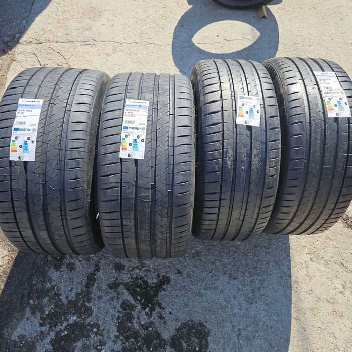 Anvelope vara Mercedes GLS 285/40R23 325/35R23