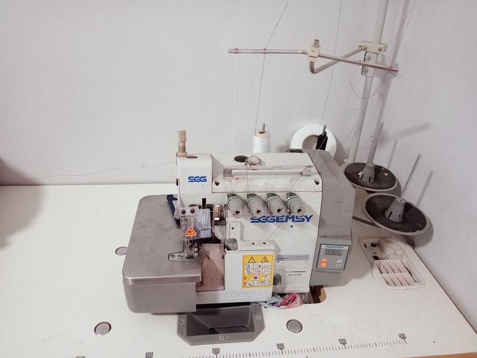 Тикув машинаси сотилади