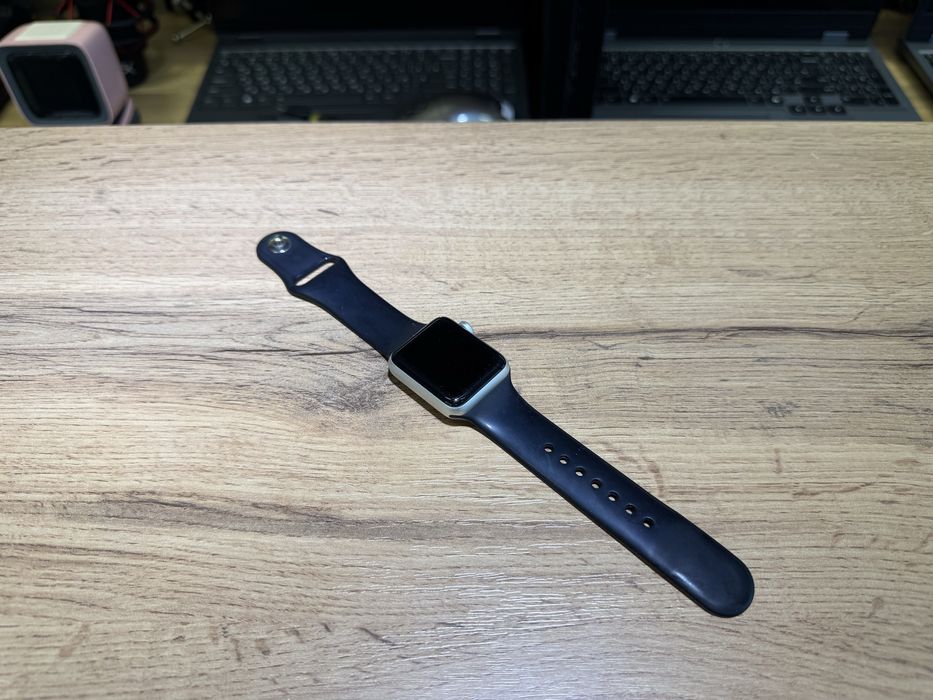 Apple Watch 3 series, 38 mm, серый, АКБ81%, 777/А10