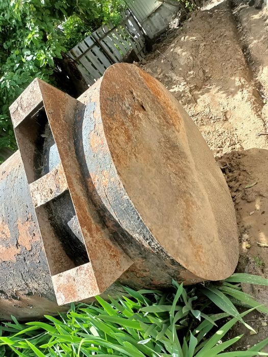 Продам бочку для солярки 3 куб.