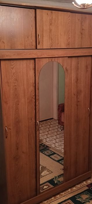 Плательный шкаф продам