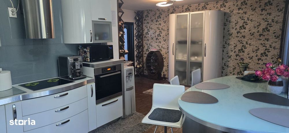 Vila Eforie Nord S+P+1+M Ultracentrala 660mp desfasurati