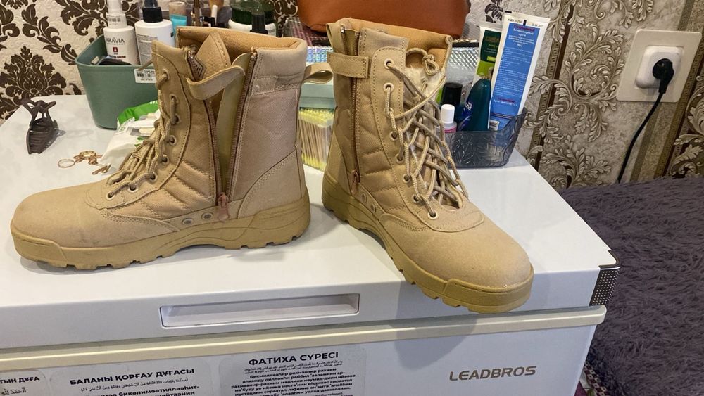 Продам берцы тттттттнннн