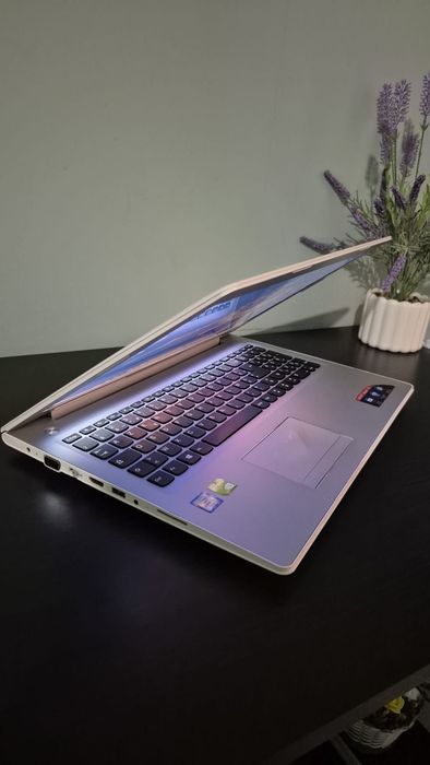 Laptop Lenovo IdeaPad 510 | i5, 4GB RAM, SSD + HDD, Placă Video Dedicată Nvidia