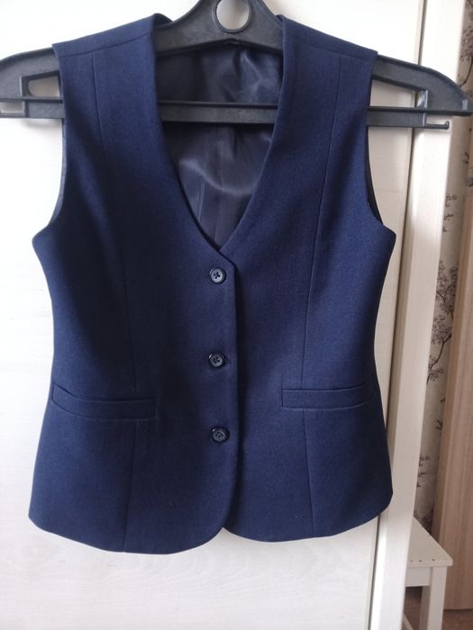 Жилет для девочек, на 7-8 лет