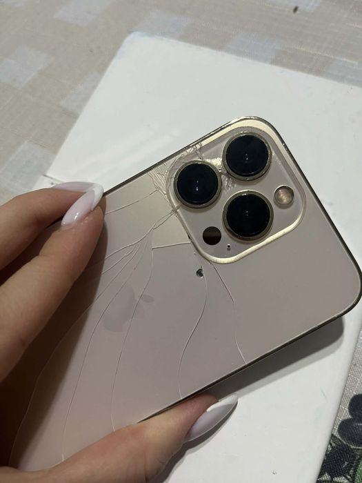 IPhone13 pro 256GB gold