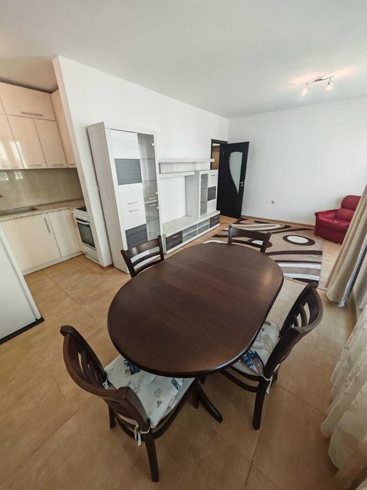 Продава се Двустаен апартамент в Бургас, Възраждане - 62 кв.м за 2541 €/кв.м - Снимка #1