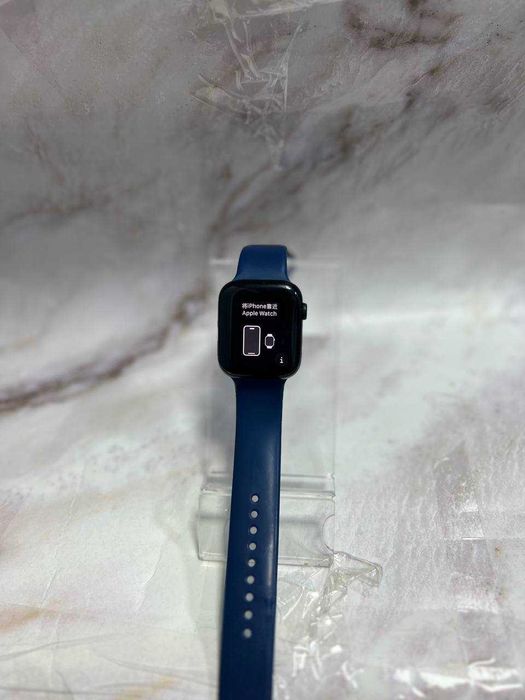 Apple Watch Series SE 2 44mm