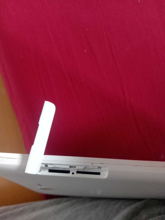 Tabletă Alcatel one touch pixi 3 ,8", display spart pentru piese