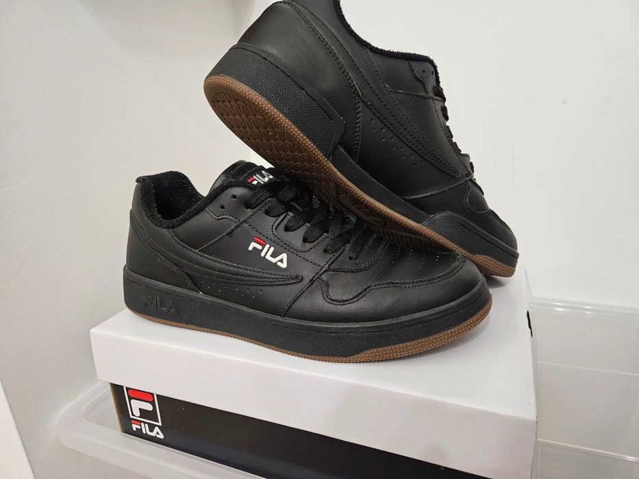 Маратонки FILA Arcade Low 43 черни - много запазени
