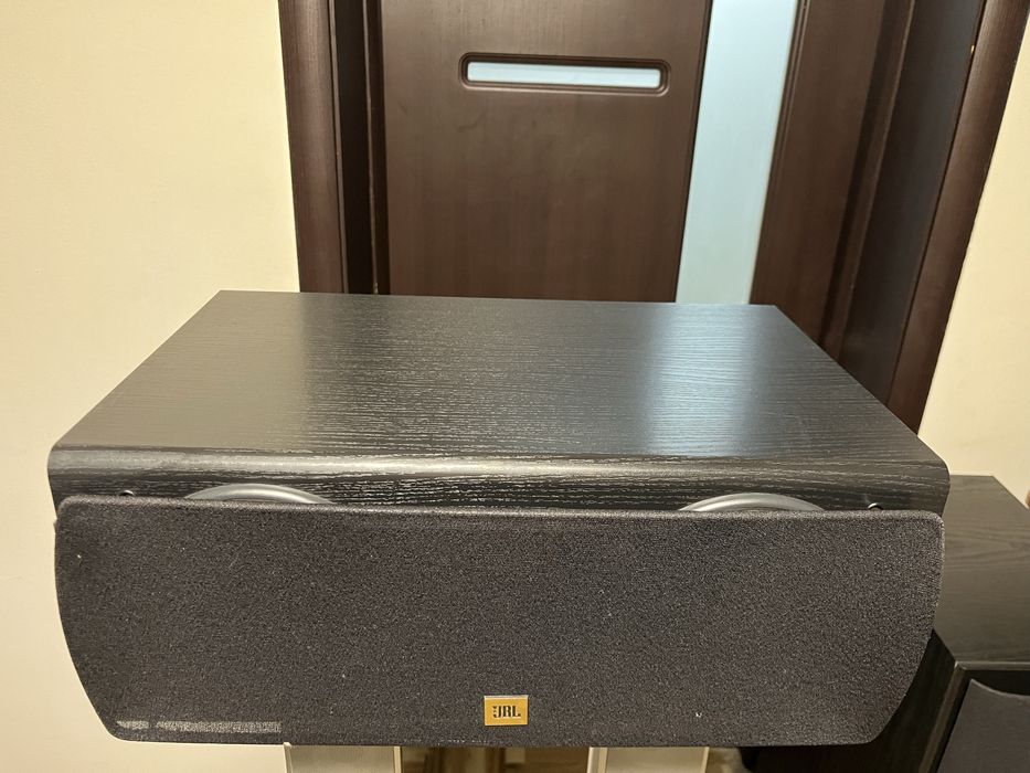 Boxa centru JBL-LX1