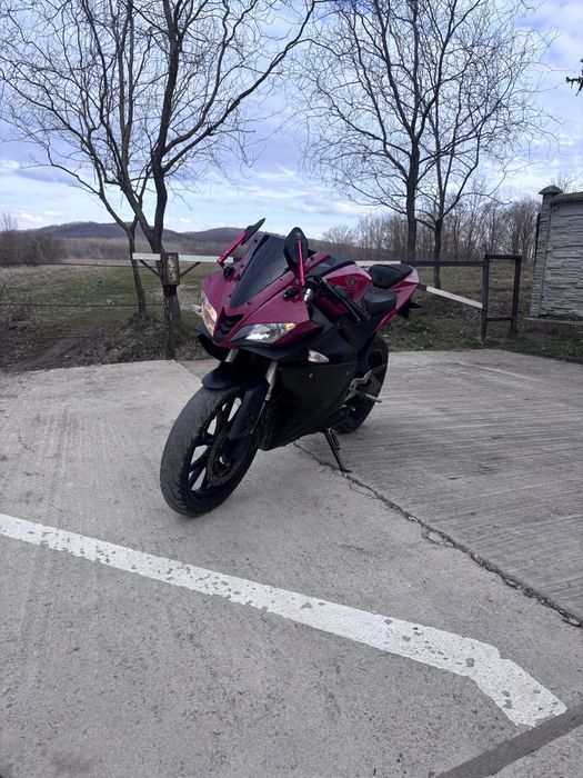 Yamaha yzf r125 2016 30k