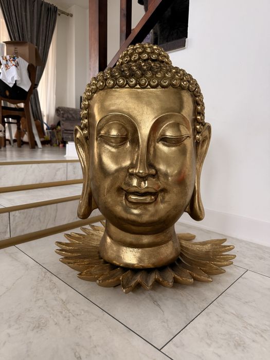 Statueta Buddha 60x40cm + baza frunza de palmier