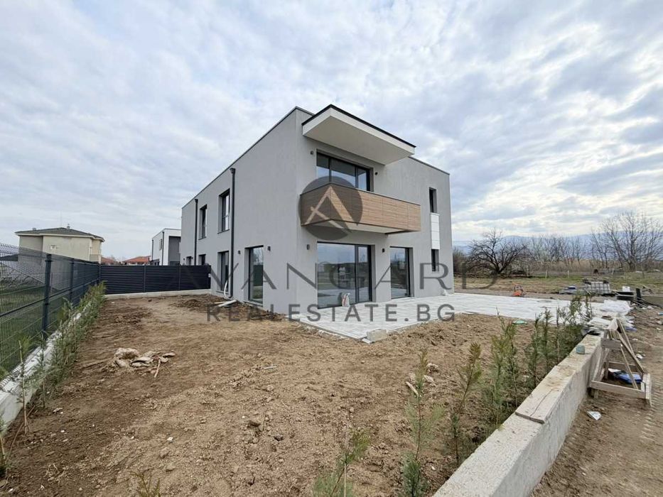 Продава се Къща в Пловдив, Кючук Париж - 253 кв.м за 643 €/кв.м - Снимка #19