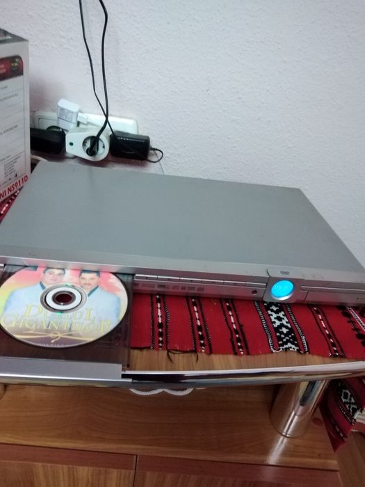 Vind DVD Aliev cu telecomanda