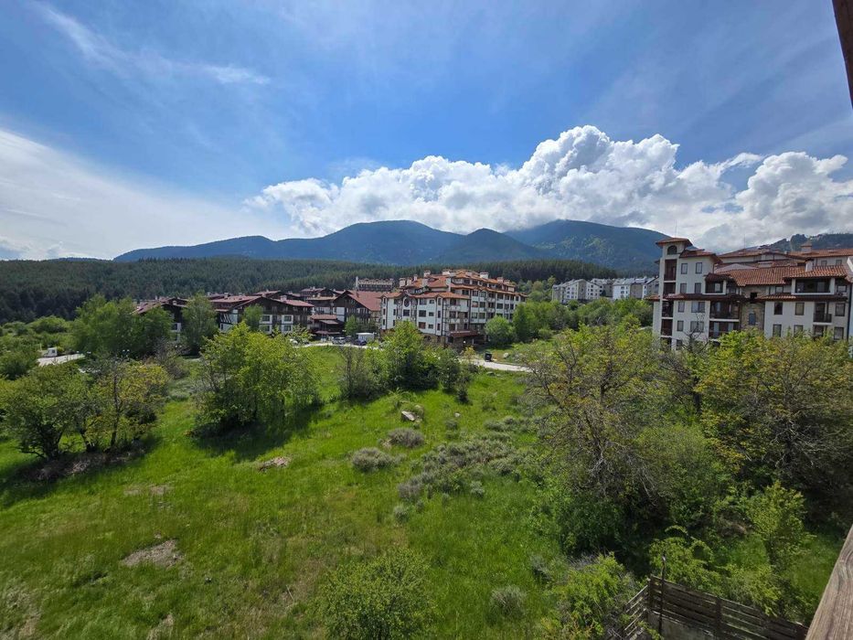 Южен двустаен апартамент за продажба в сграда с ниска такса поддръжка, Банско - снимка 9