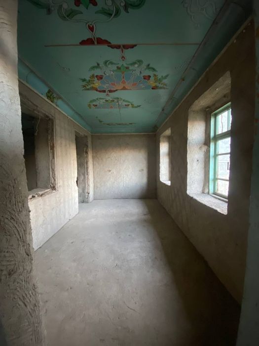 Kitob sufi qishlog'i 8 sotok 7 xona