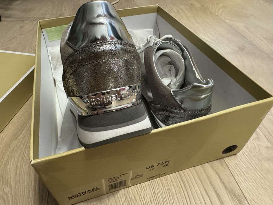 Michael Kors сникърси