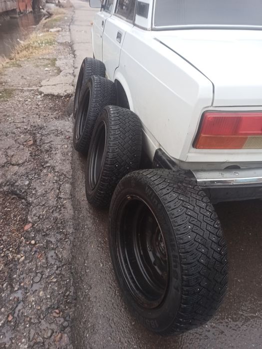 Шины Continental Германия. Размер 185/65/15.оригинал. с дисками.