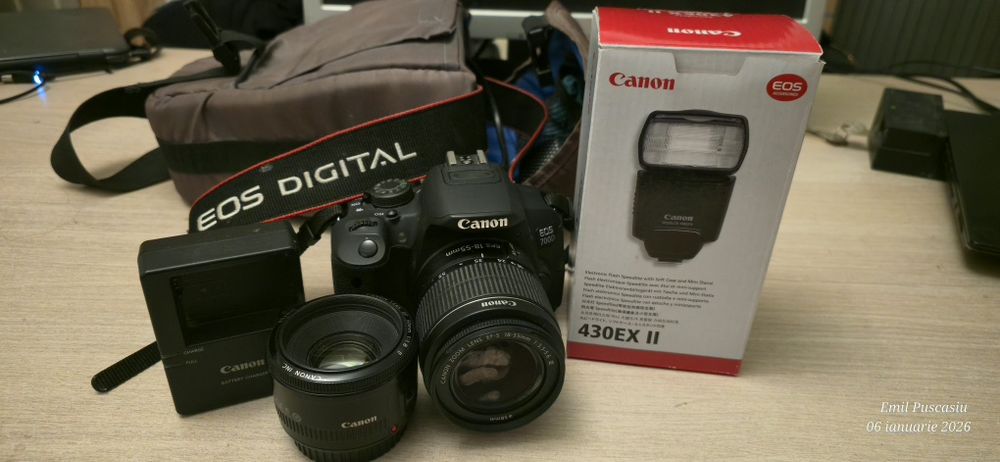 Canon EOS 700D + Blitz Canon 430EX II