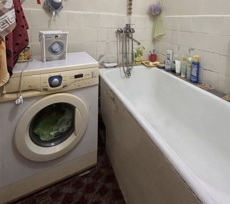 Продаётся  квартира  Юнусабад