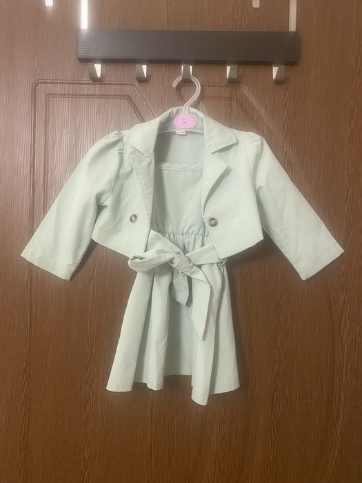 Бебешка рокля със сакенце 9-12 м