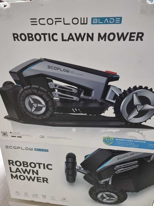 Robot inteligent de tuns iarba EcoFlow Blade, Sigilat