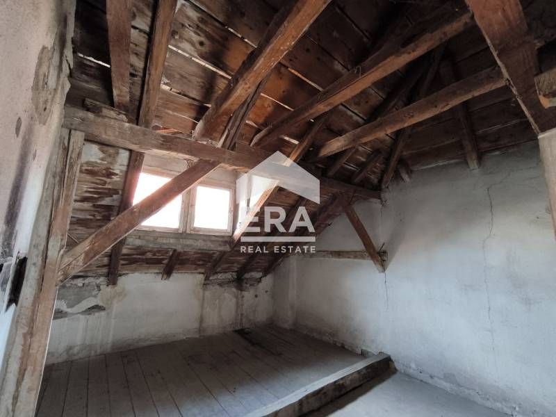 Продава се Къща в Хасково, Училищни - 198 кв.м за 425 €/кв.м - Снимка #1