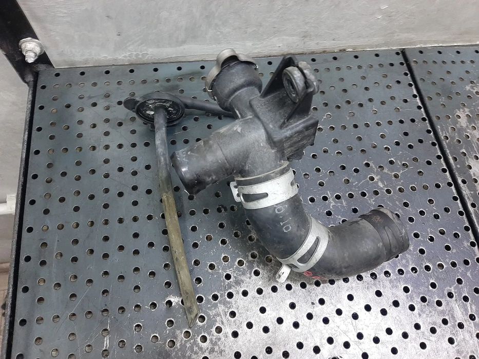 furtun buson radiator apa 1.0 b g3la hyundai i10 ba  2015 r4230adaa01