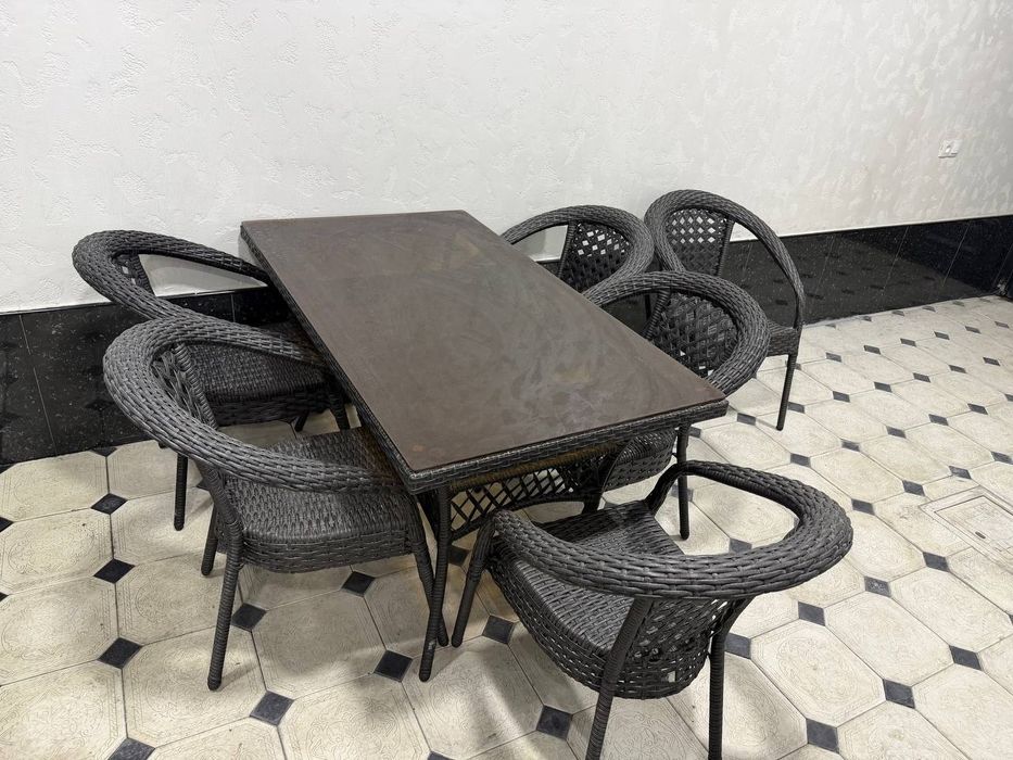 Ховли ва дача учун стол стул сотилади!