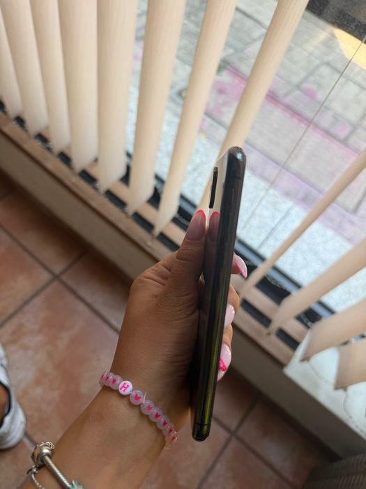 iPhone X 64GB - Space Gray