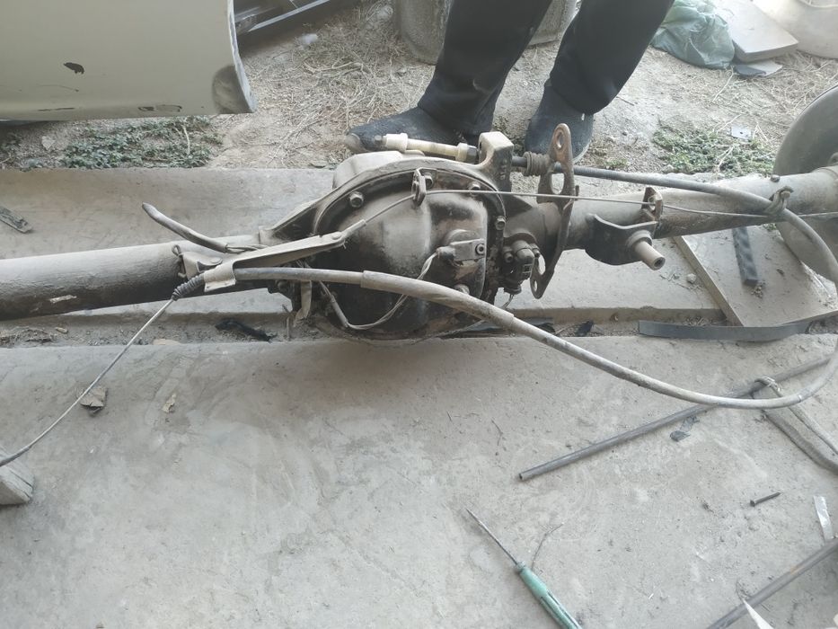 Задний мост от 940 Вольво