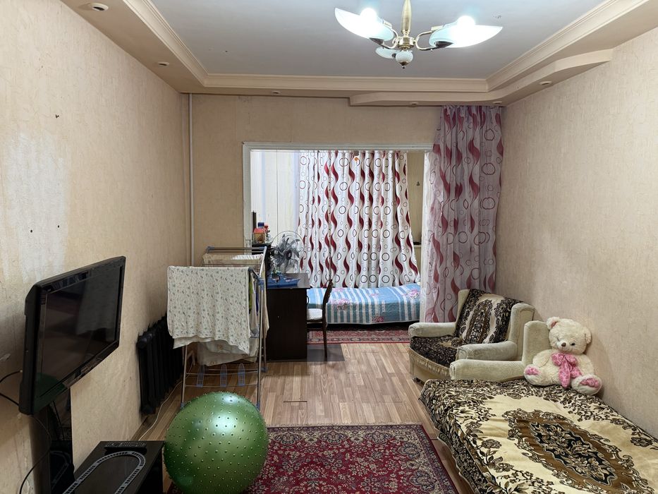 Sergeli 2 da uy 2 xonali sotiladi 1 etaj padvali agarodlari bor