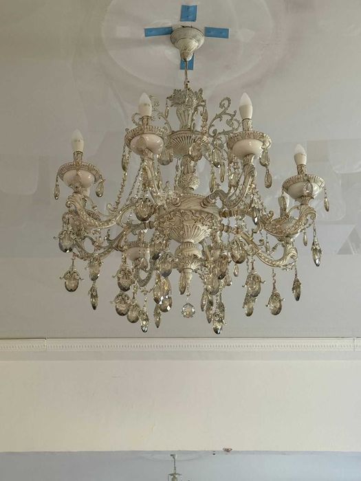 Шторы, тюль, люстры