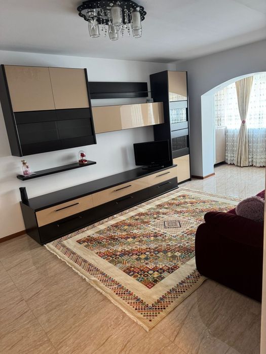 Inchiriez apartament 2 camere în Năvodari