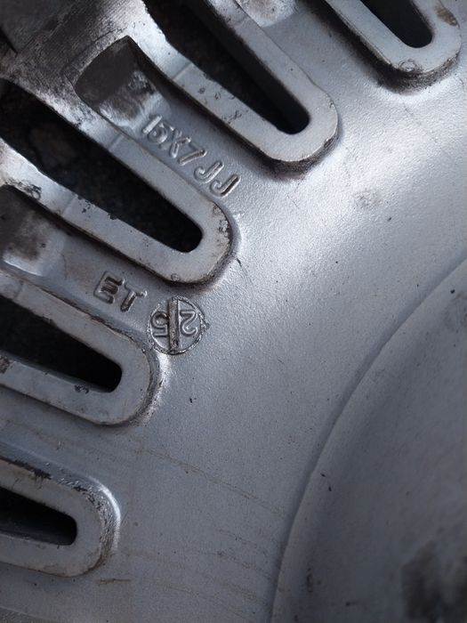 Диски R15 оригинал. На BMW.