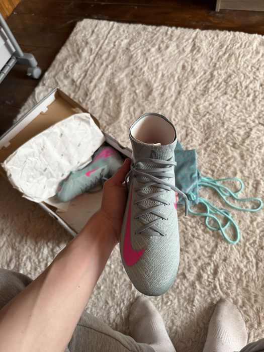 Nike mercurial superfly 10