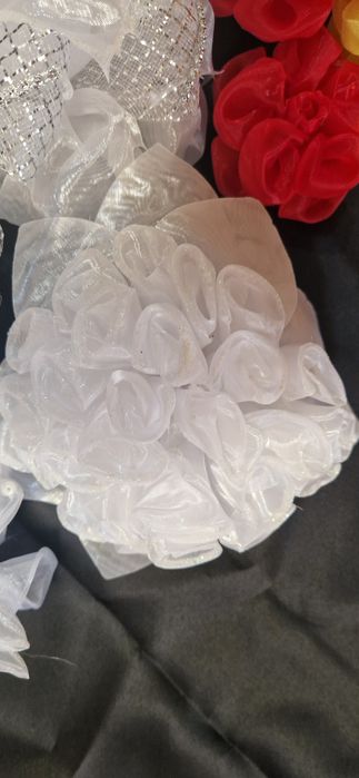 Продаются банты белые