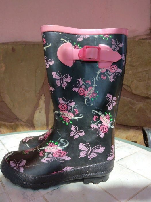 Детски гумени ботуши, нови, последни Итальянски са, фирма Тино.