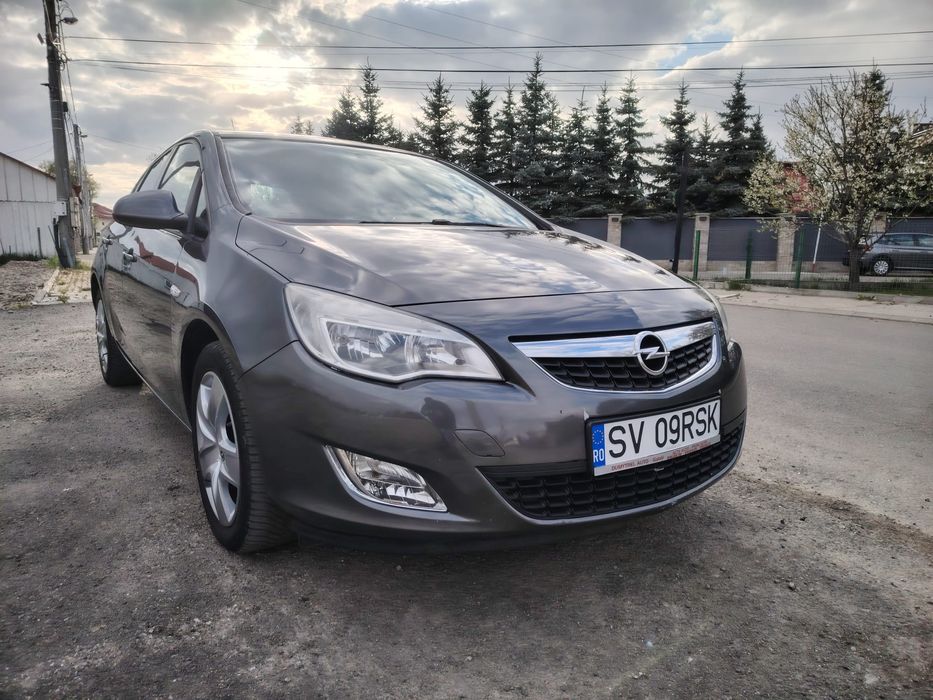 Opel Astra J Manual 6 trepte (2012)
