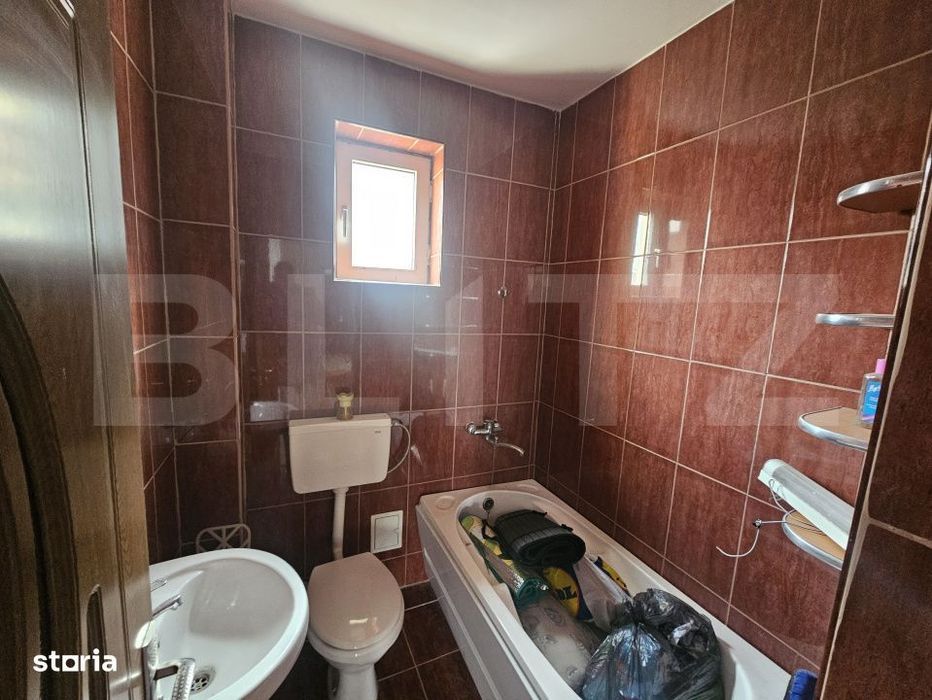 Casa P+1, 5 dormitoare, 185 mp, utili, 451 mp teren, zona Albesti